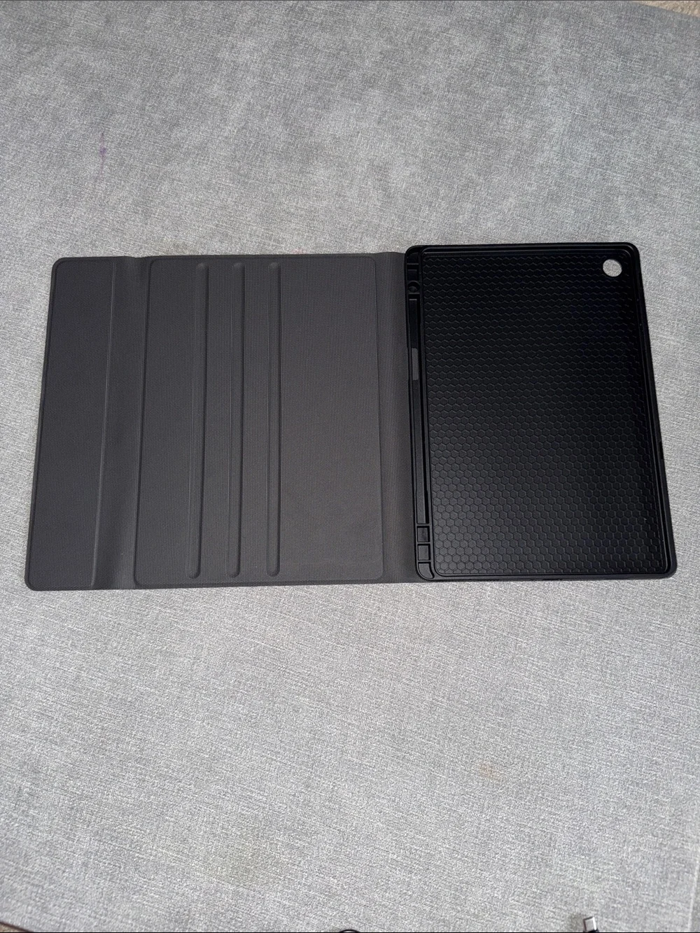 Black Detachable Bluetooth Keyboard for Tablets and Case